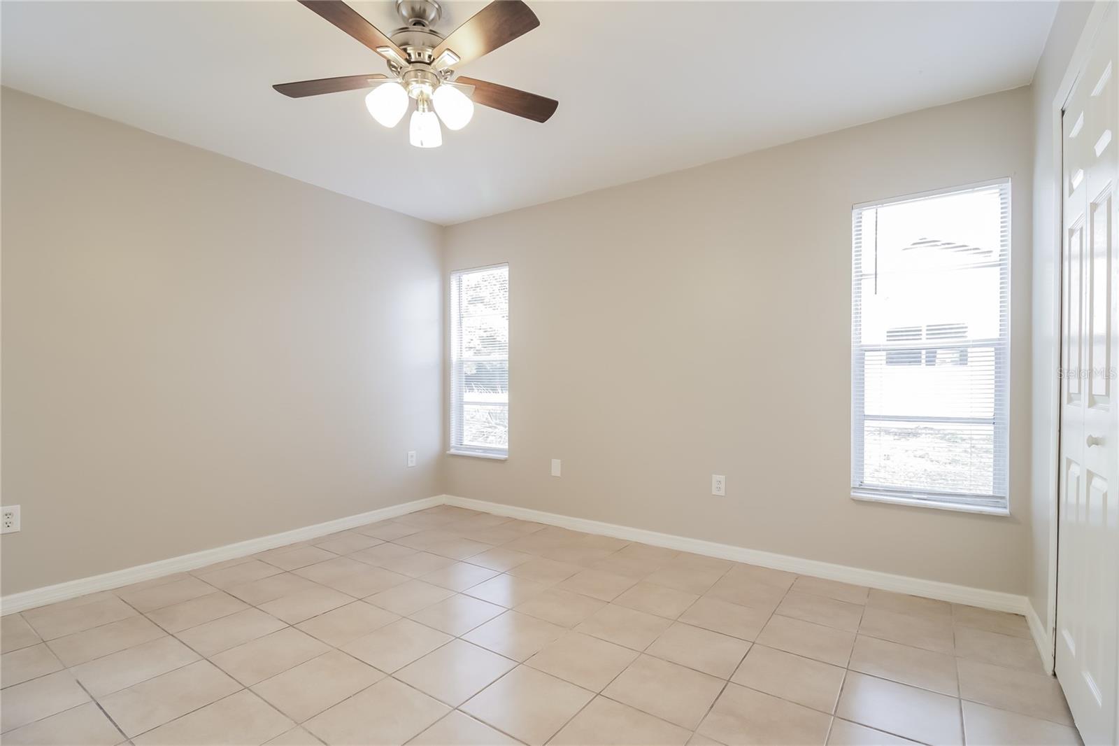 HIAWASSEE HILLS - Residential Lease