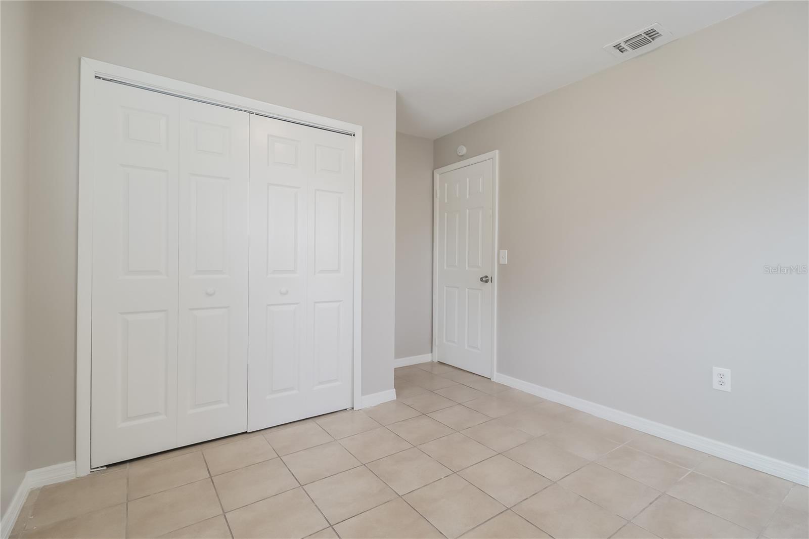 HIAWASSEE HILLS - Residential Lease