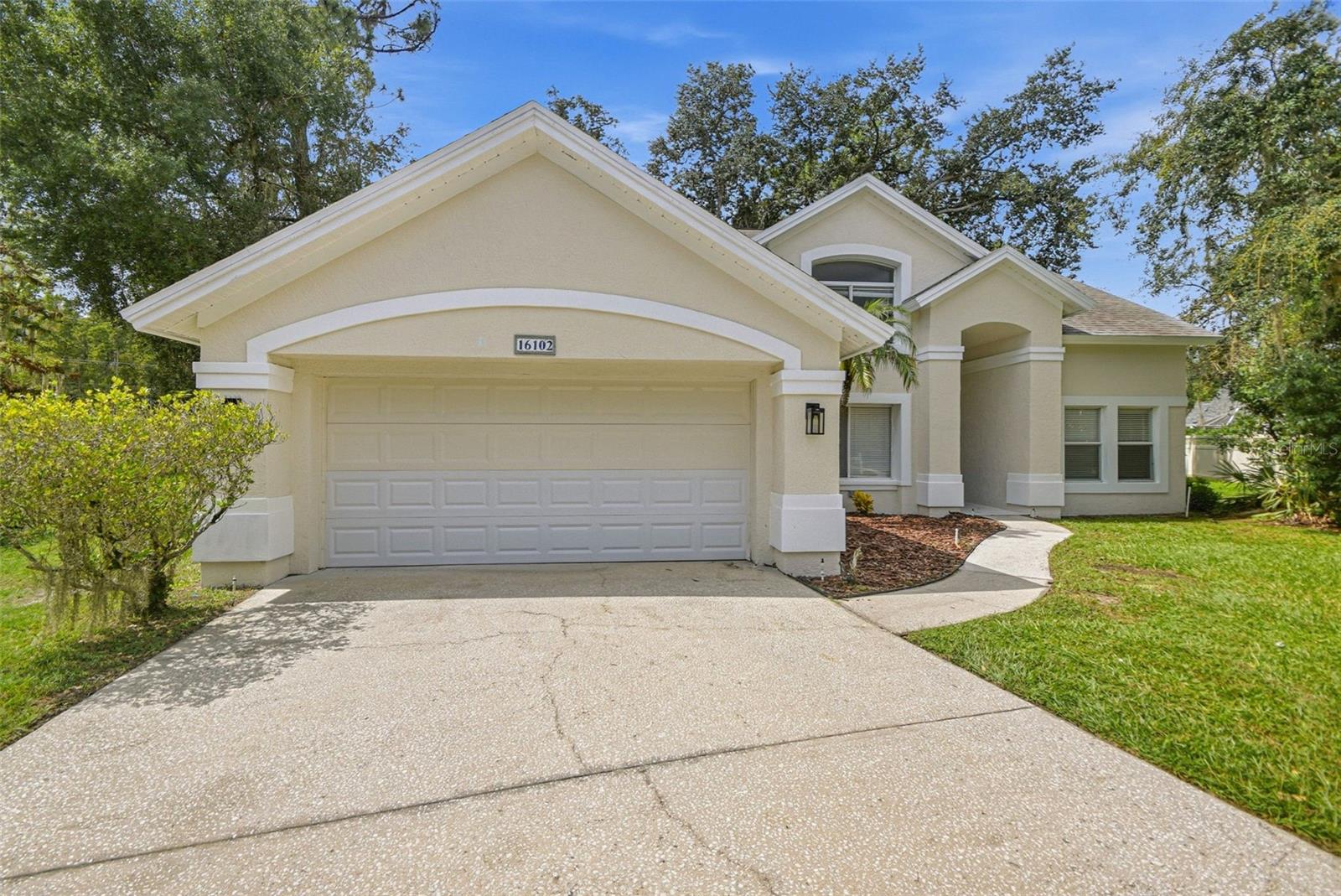 9006 DIXIANA VILLA CIRCLE