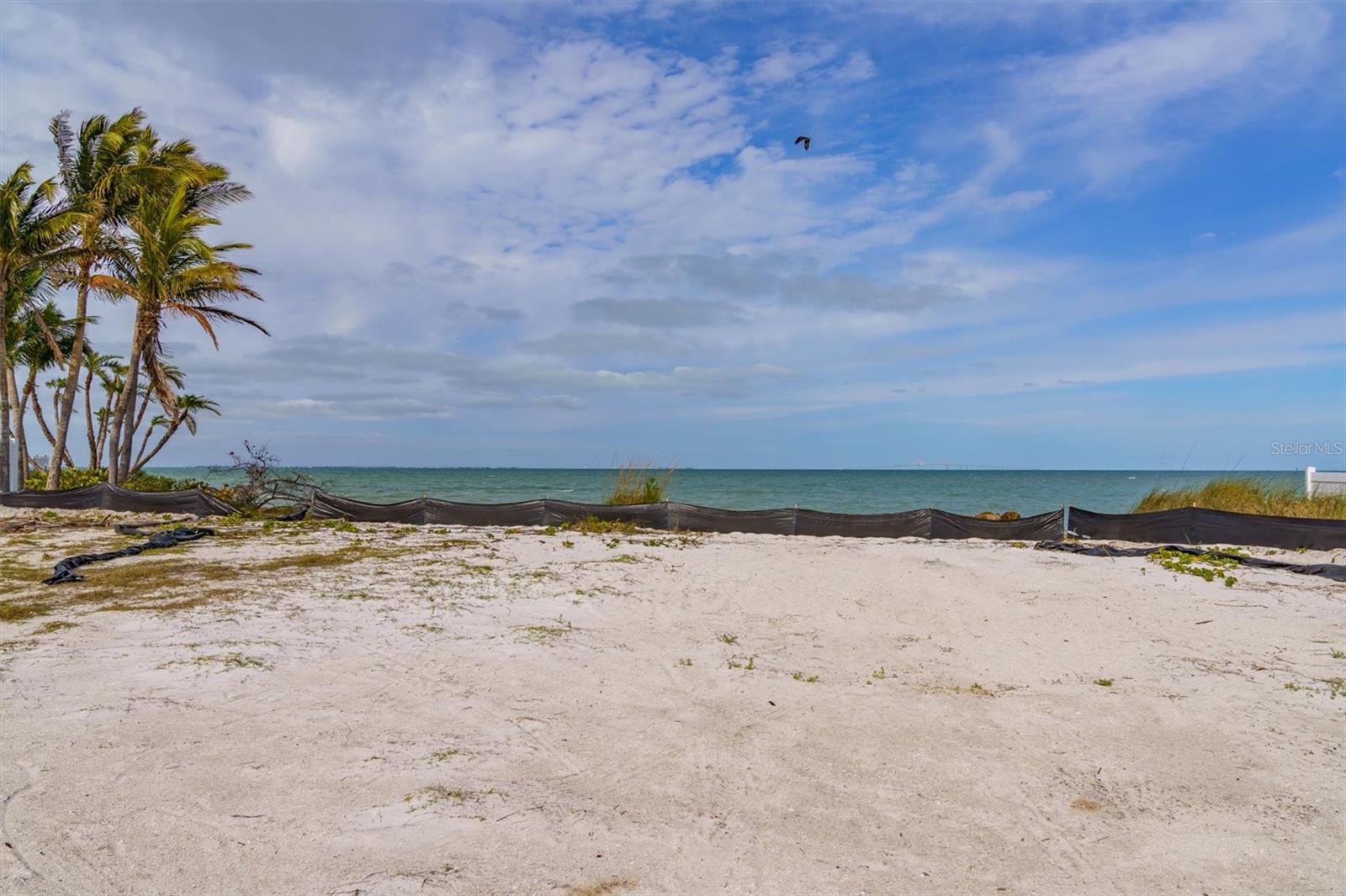 BEACH & BAY SUB - Land