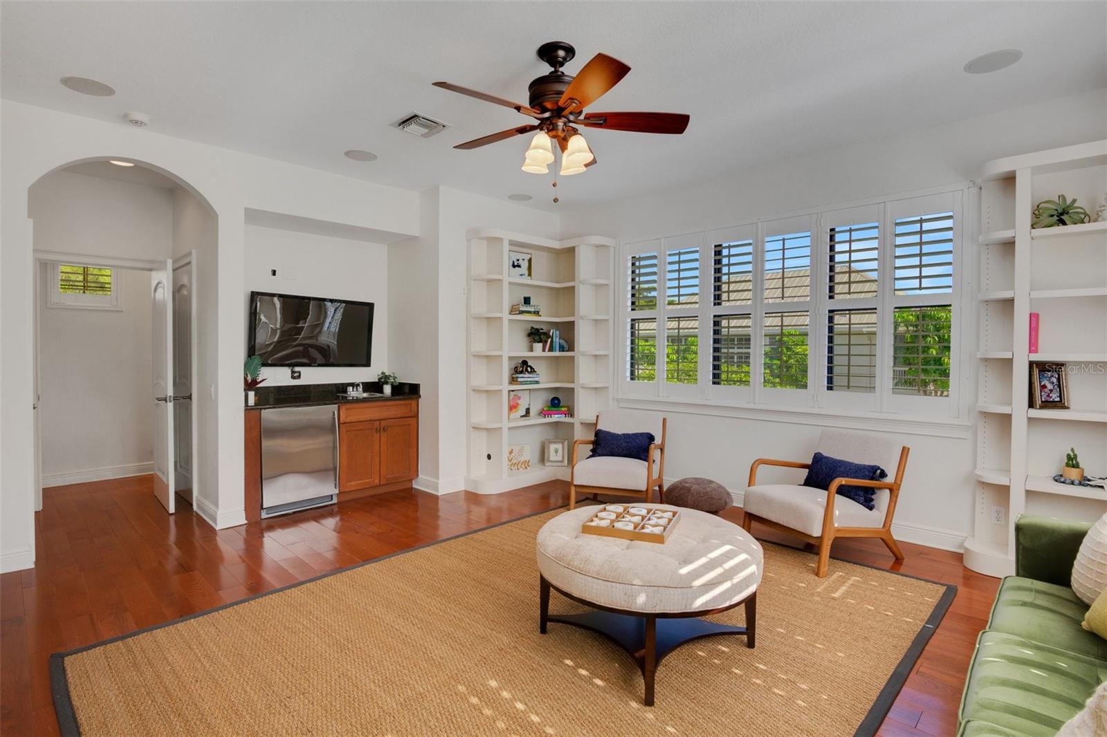 MCINTYRE WILSON & POTTERS - Residential