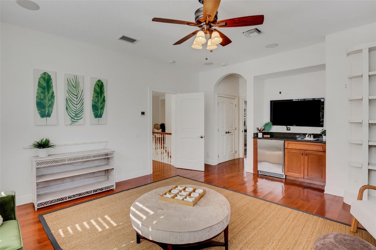 MCINTYRE WILSON & POTTERS - Residential