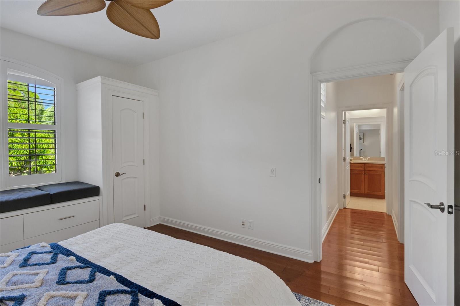 MCINTYRE WILSON & POTTERS - Residential