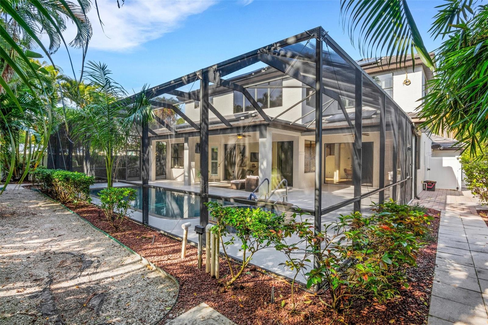 MCINTYRE WILSON & POTTERS - Residential