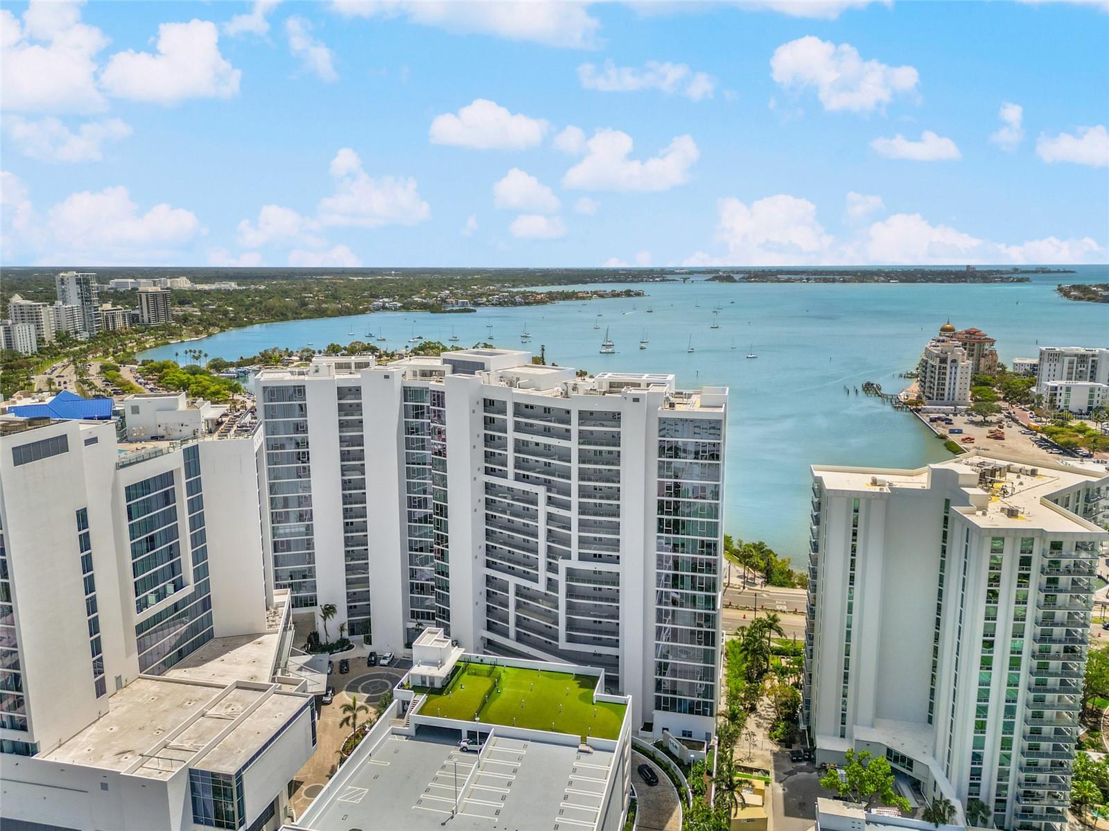 VUE SARASOTA BAY - Residential