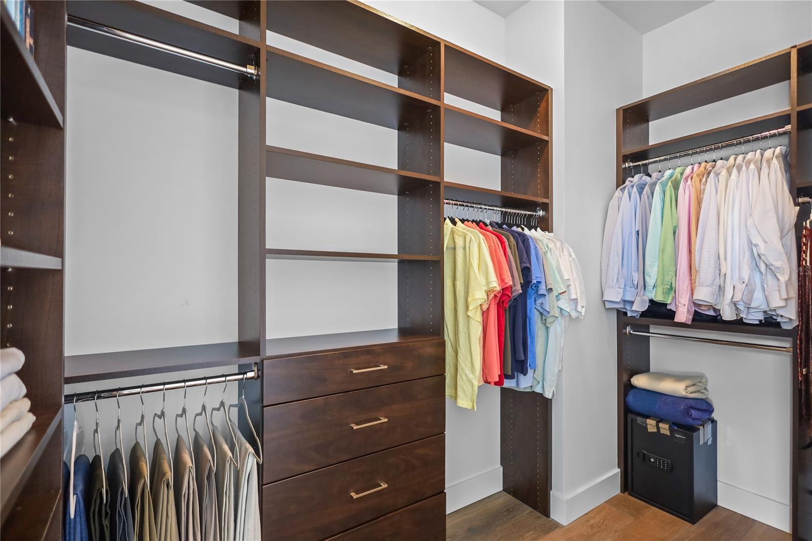 VUE SARASOTA BAY - Residential