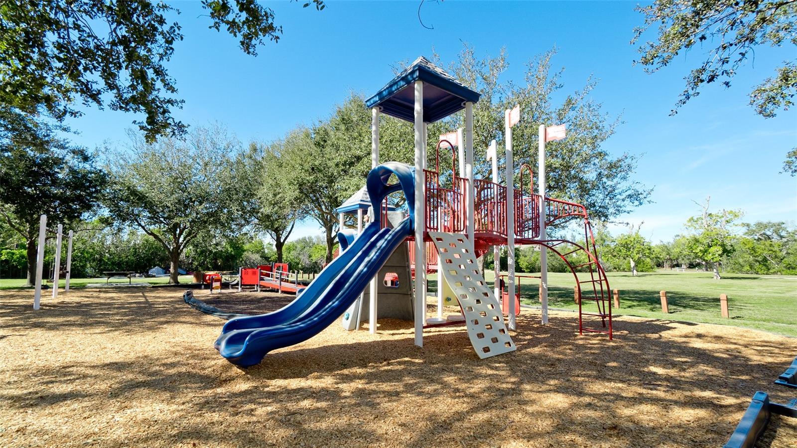 HERITAGE PINES - Residential