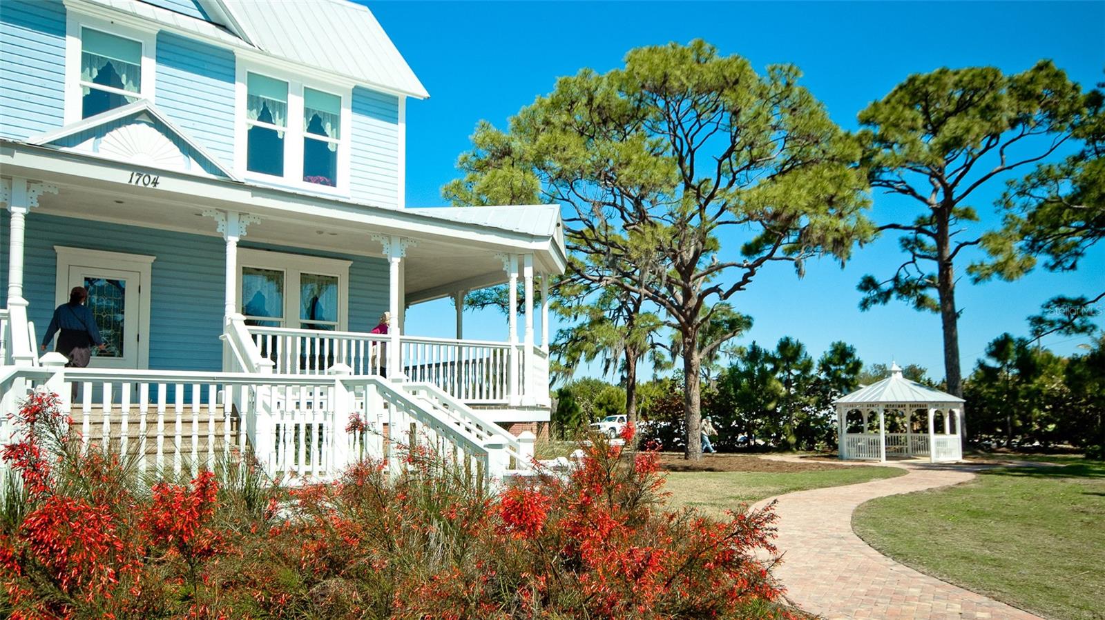 HERITAGE PINES - Residential