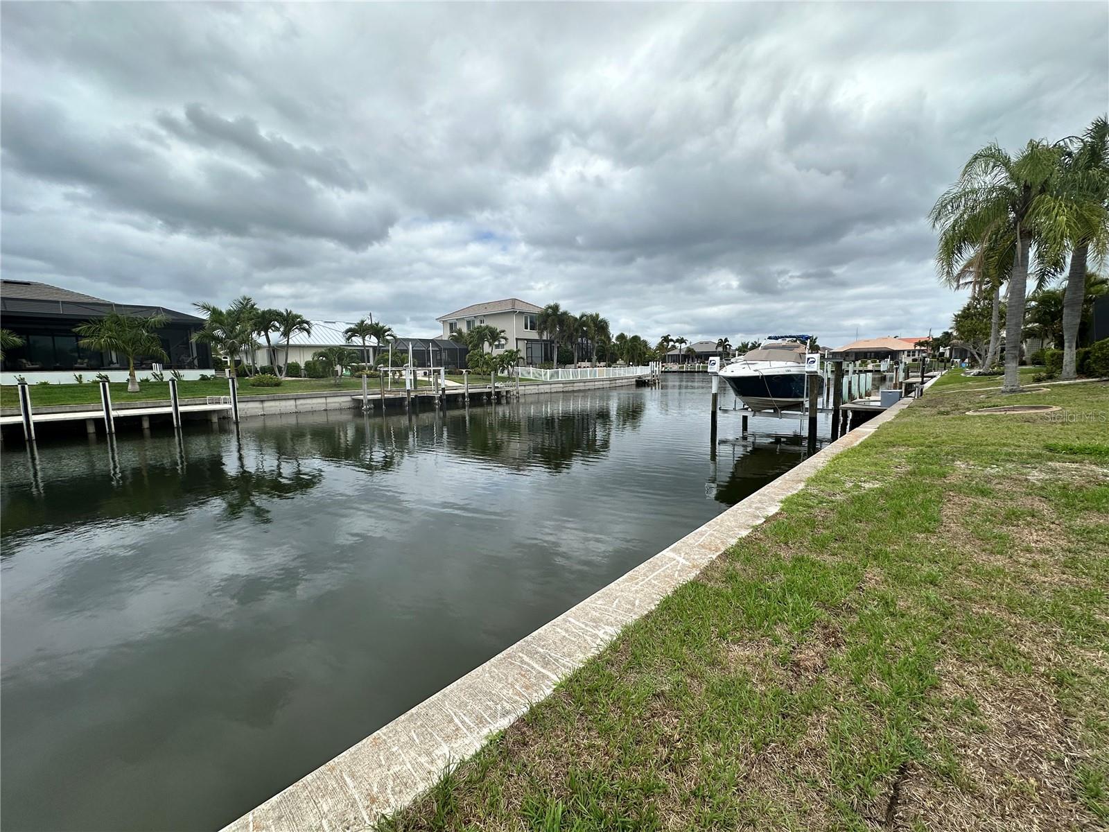 PUNTA GORDA ISLES SEC 12 - Land