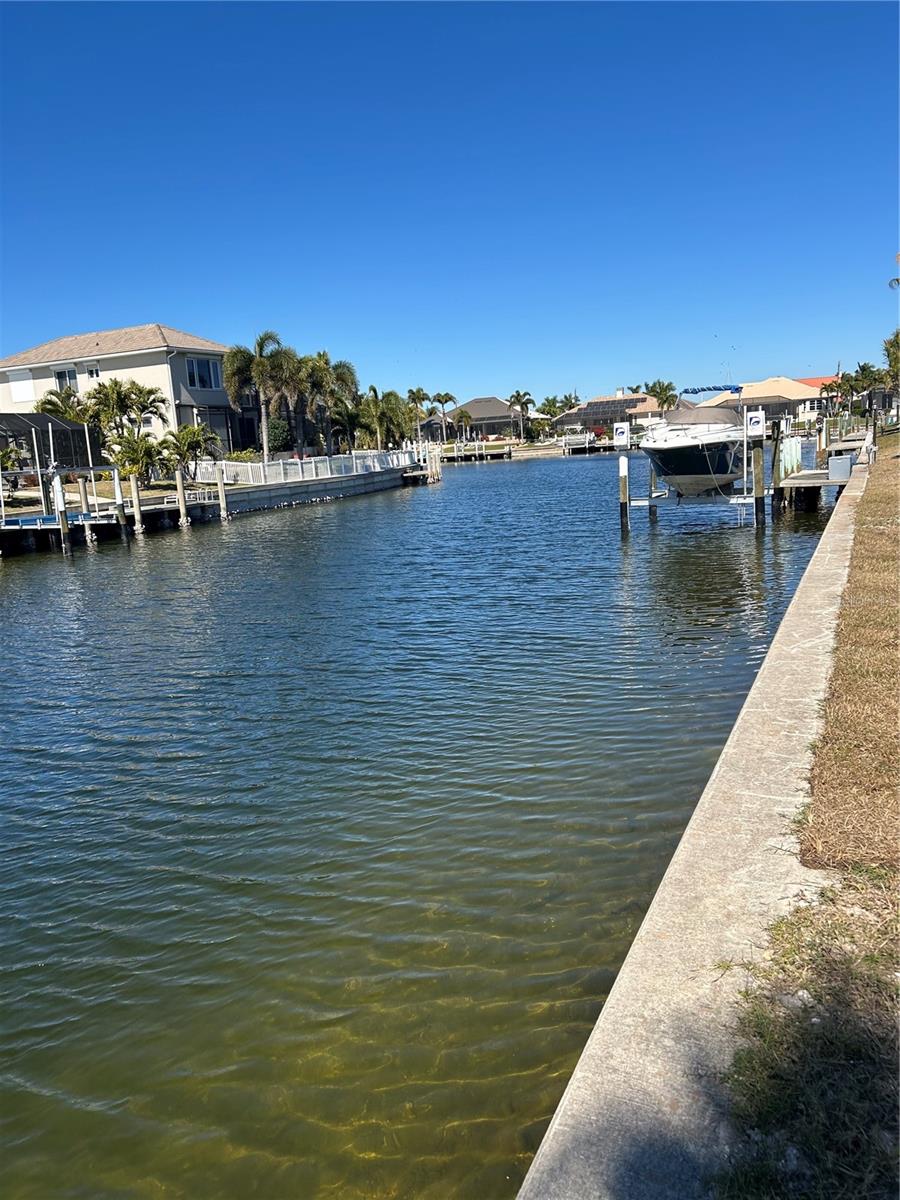 PUNTA GORDA ISLES SEC 12 - Land