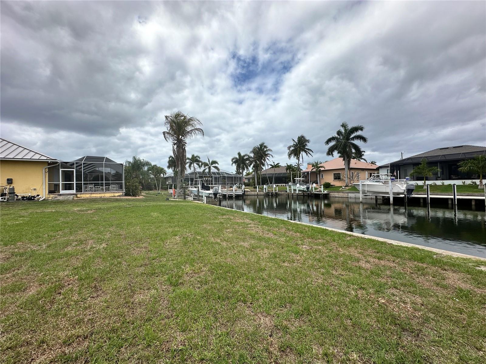 PUNTA GORDA ISLES SEC 12 - Land