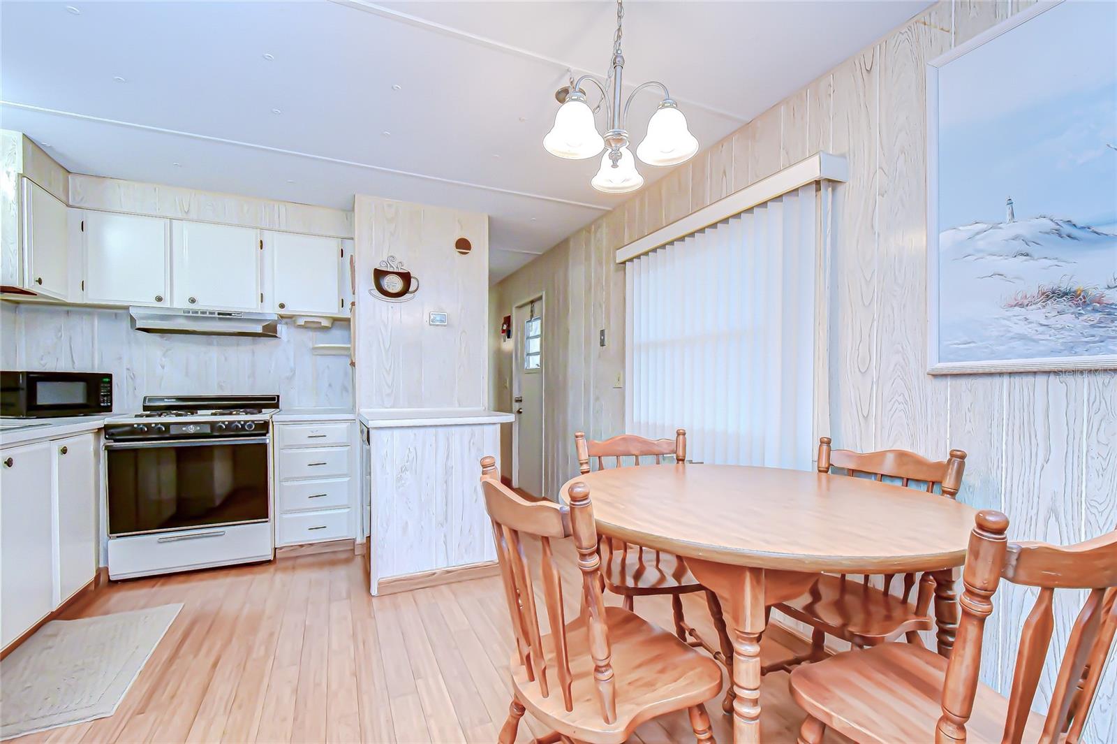 GEM ESTATES - Residential