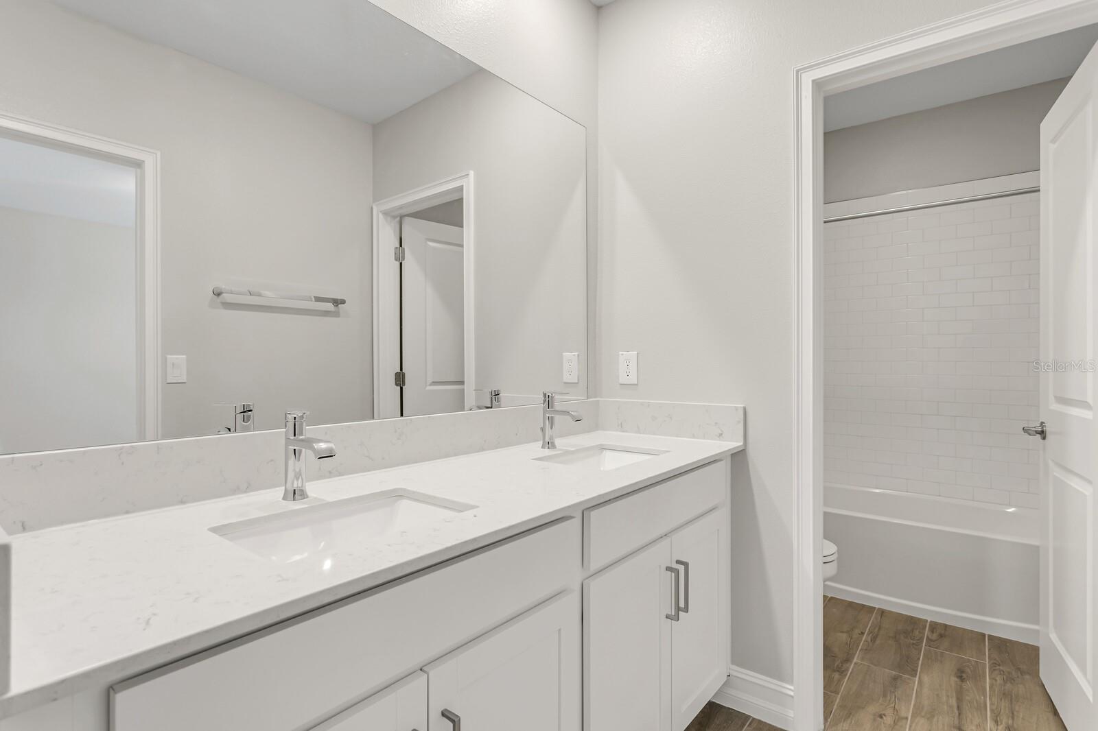 CONNERTON - Residential Lease