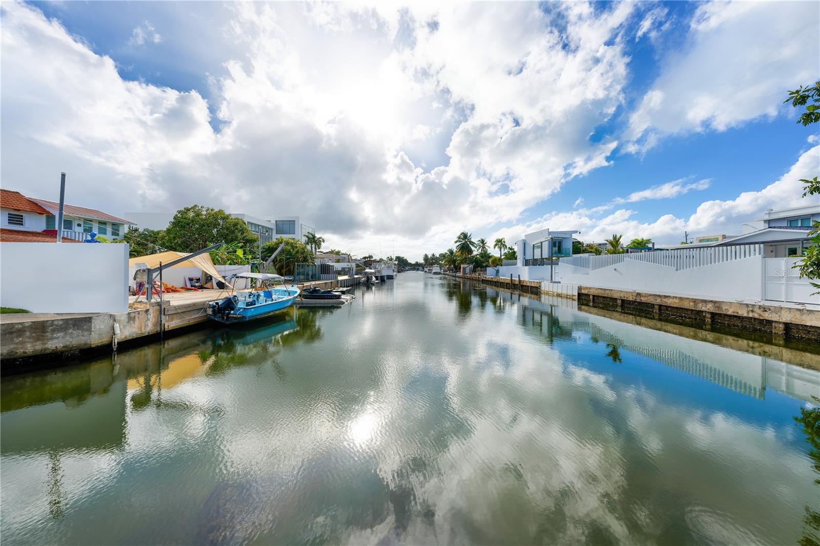 VISTAMAR MARINA EAST - Residential