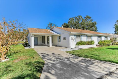 2243 GREENWICH DRIVE SUN CITY CENTER FL 33573