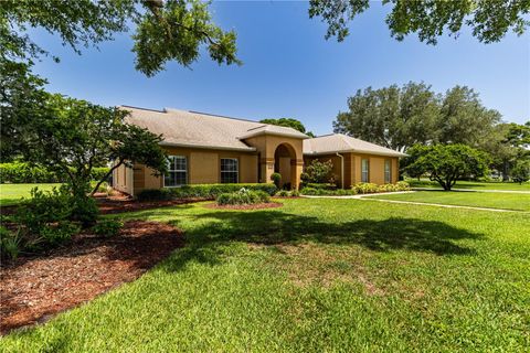 Photo of 34021 Park Lane, Leesburg, FL 34788 (MLS # G5114888)