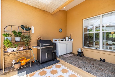 Tiny photo for 34021 Park Lane, Leesburg, FL 34788 (MLS # G5114888)