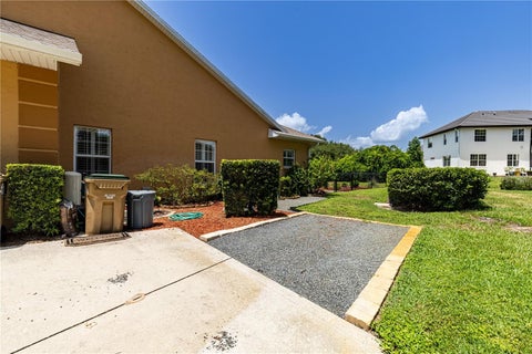 Tiny photo for 34021 Park Lane, Leesburg, FL 34788 (MLS # G5114888)