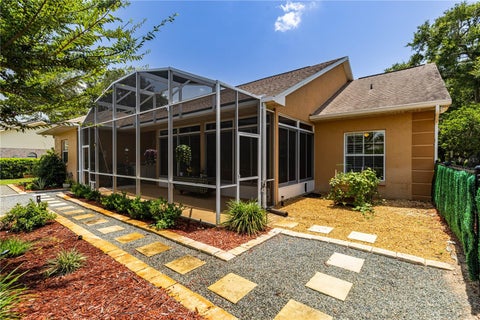 Tiny photo for 34021 Park Lane, Leesburg, FL 34788 (MLS # G5114888)