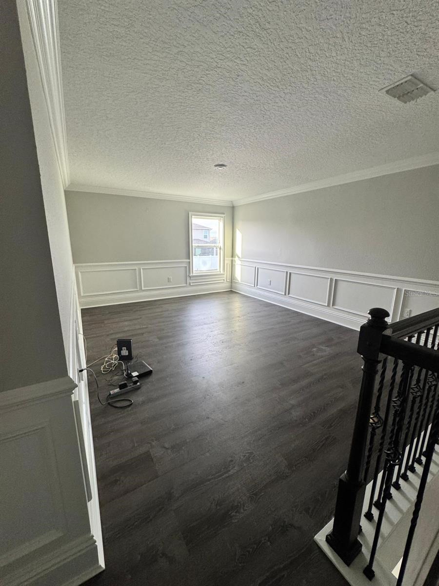 EAGLE POINTE PH III SUB - Residential Lease