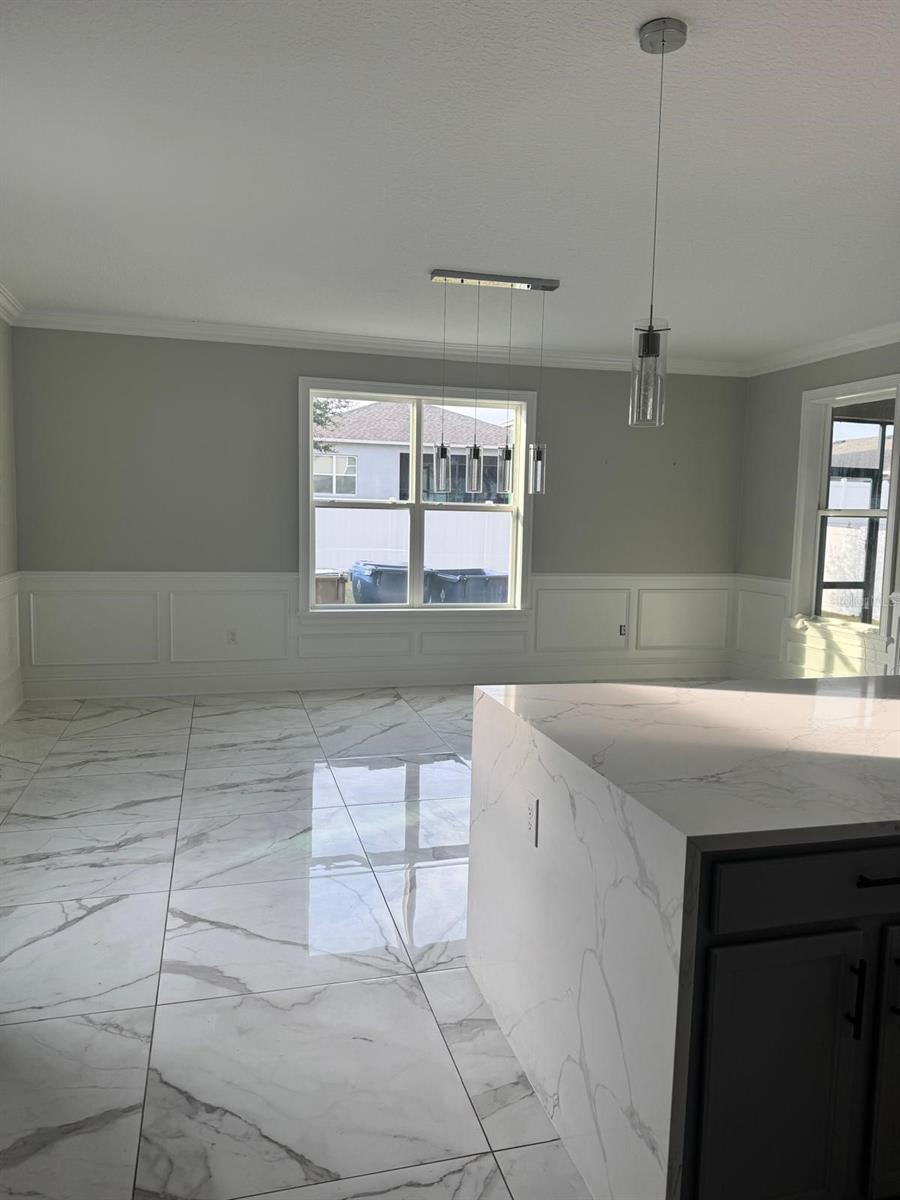 EAGLE POINTE PH III SUB - Residential Lease