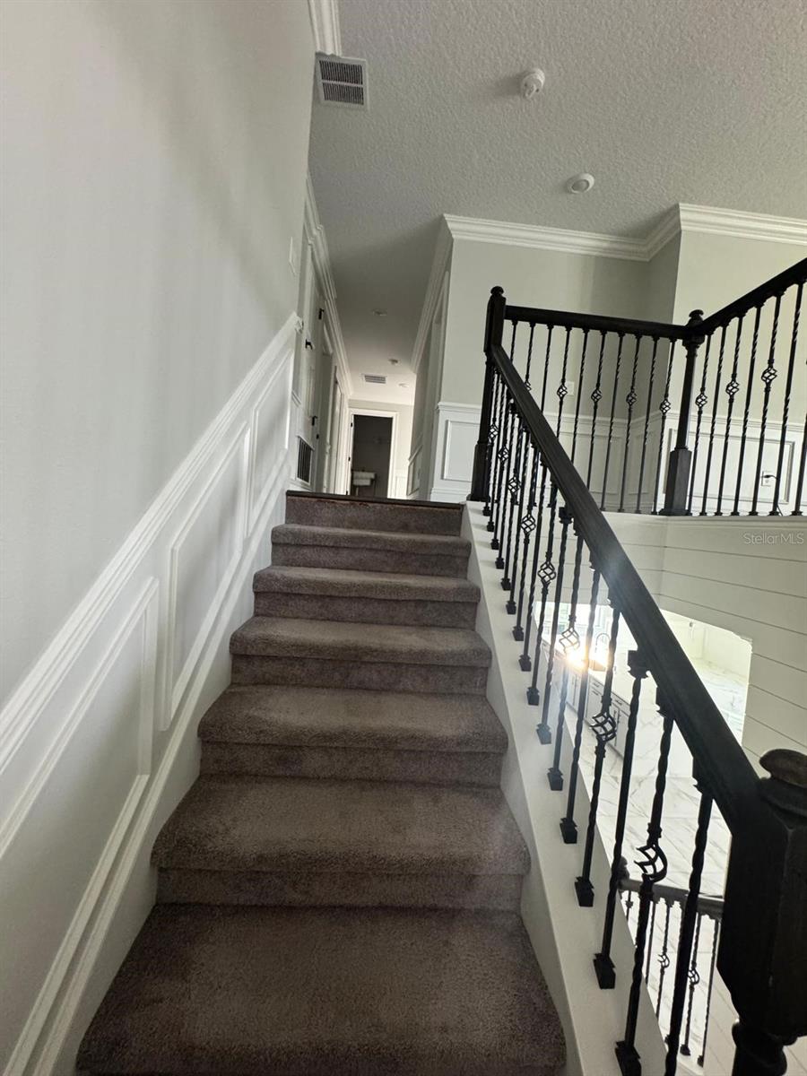 EAGLE POINTE PH III SUB - Residential Lease