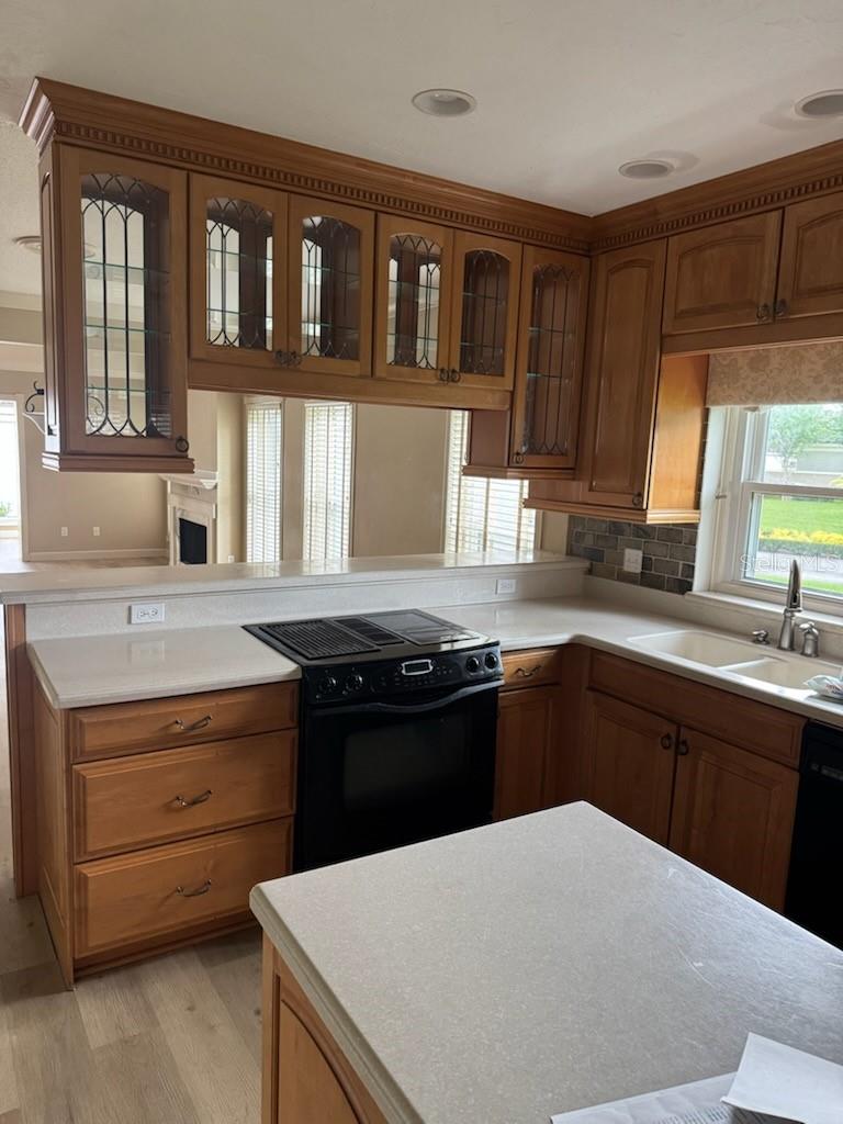 6010 JAMESTOWN PARK 106