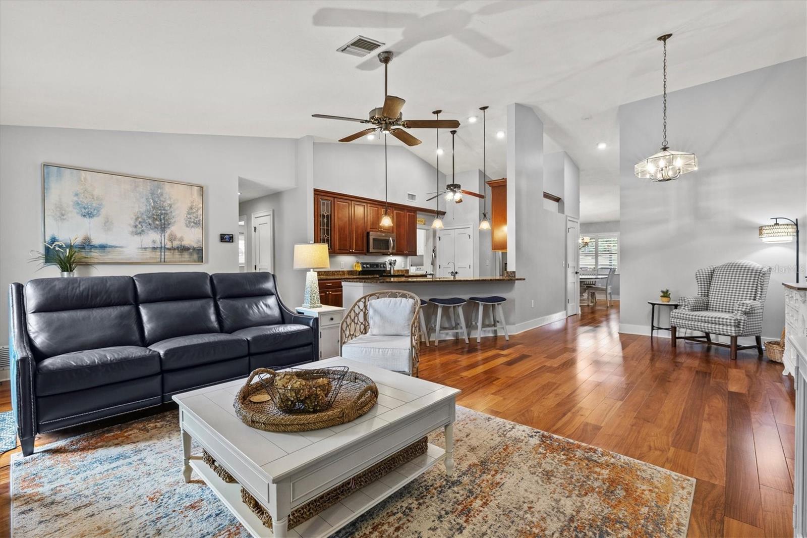 DUQUOIN HEIGHTS - Residential