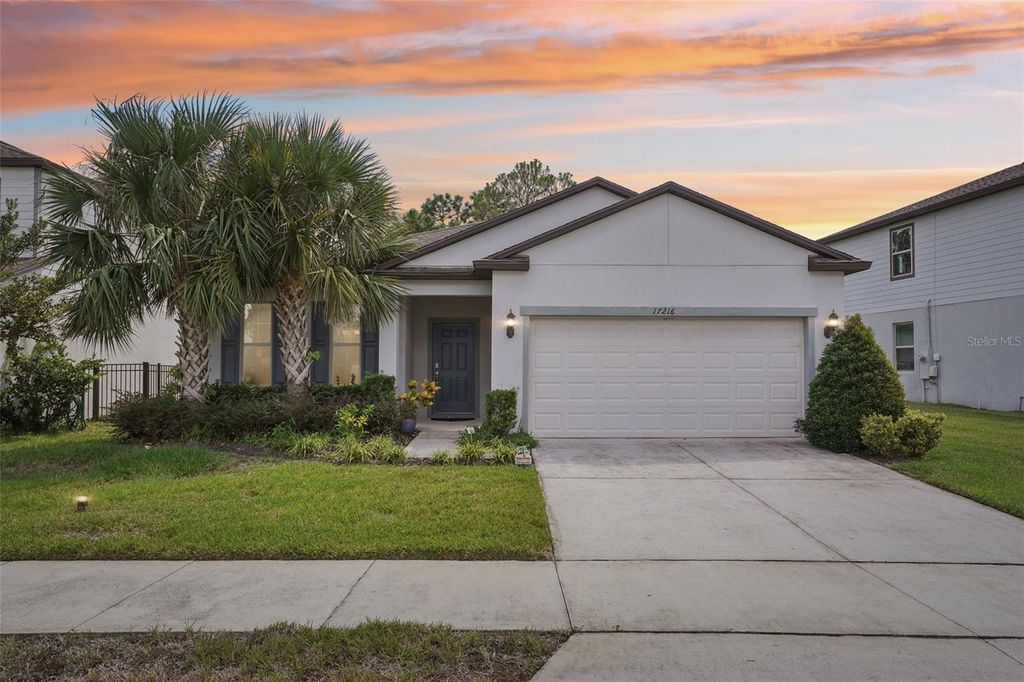 Photo of 17216 Goldcrest Loop, Clermont, FL 34714 (MLS # O6344477)