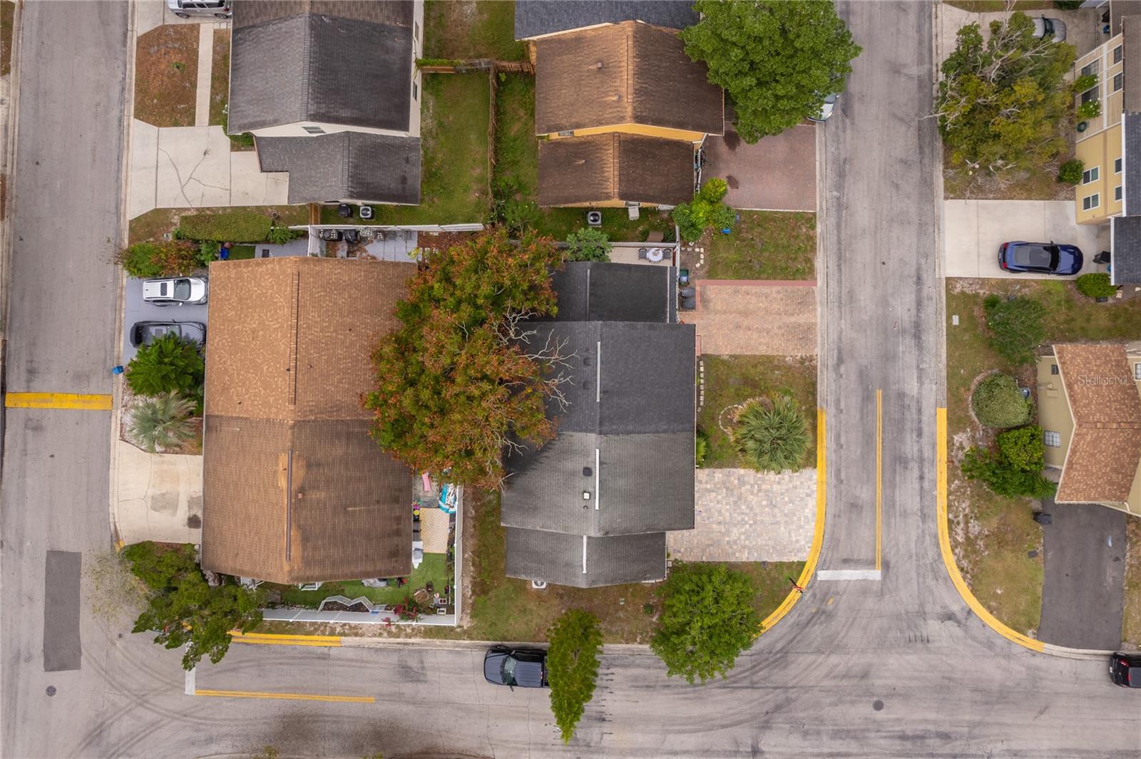 OAKLAND VILLAGE - Residential