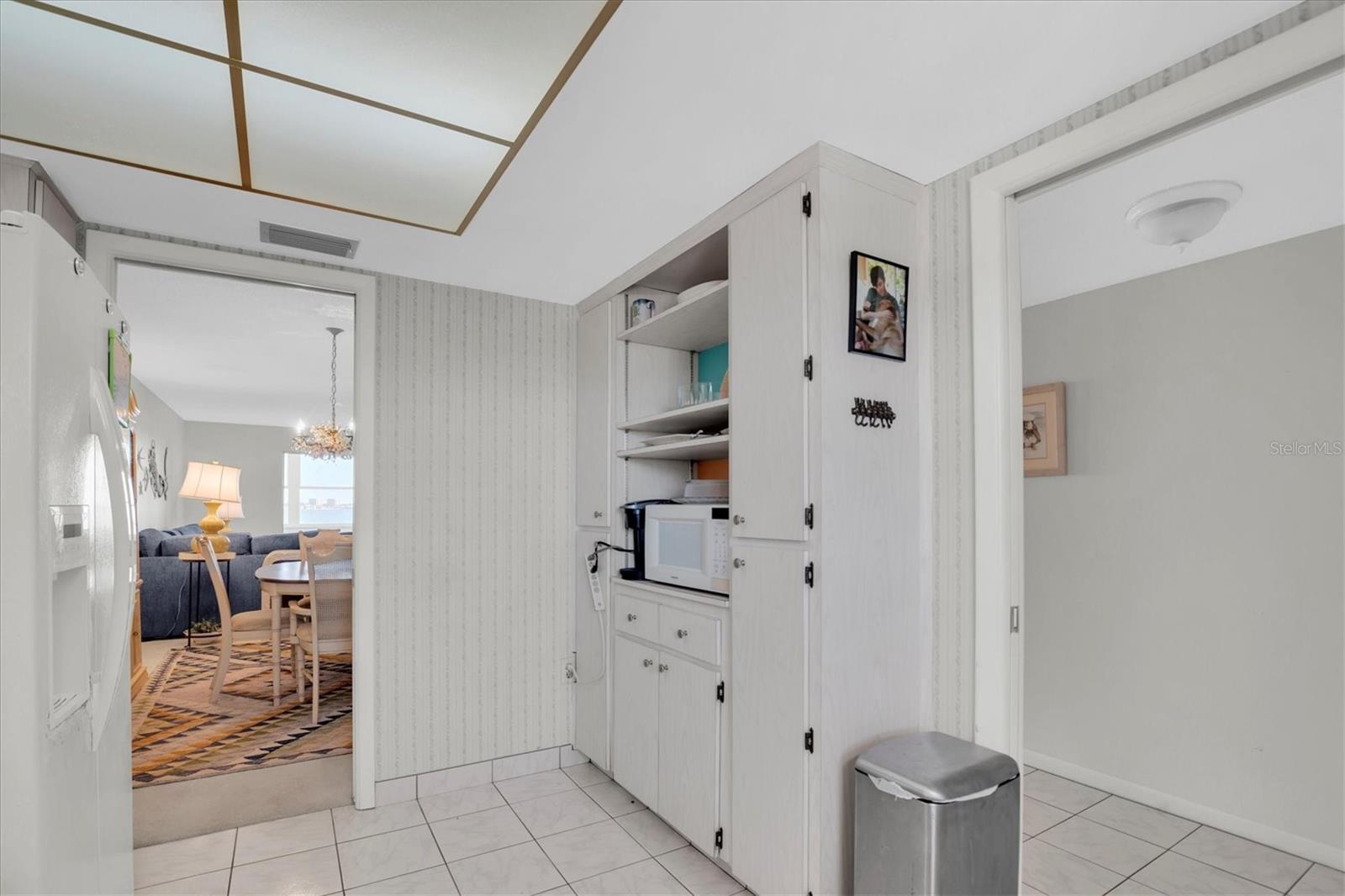 REGENCY WEST APTS CONDO - Residential Lease