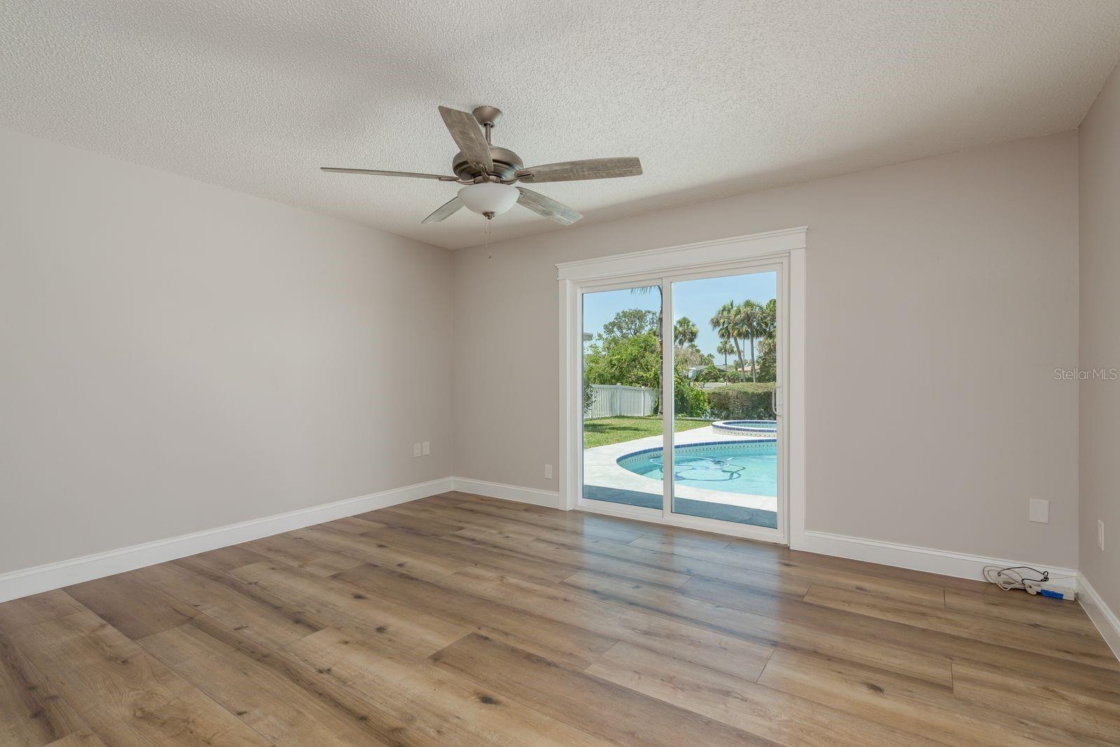 GULF HARBORS WOODLAN - Residential Lease