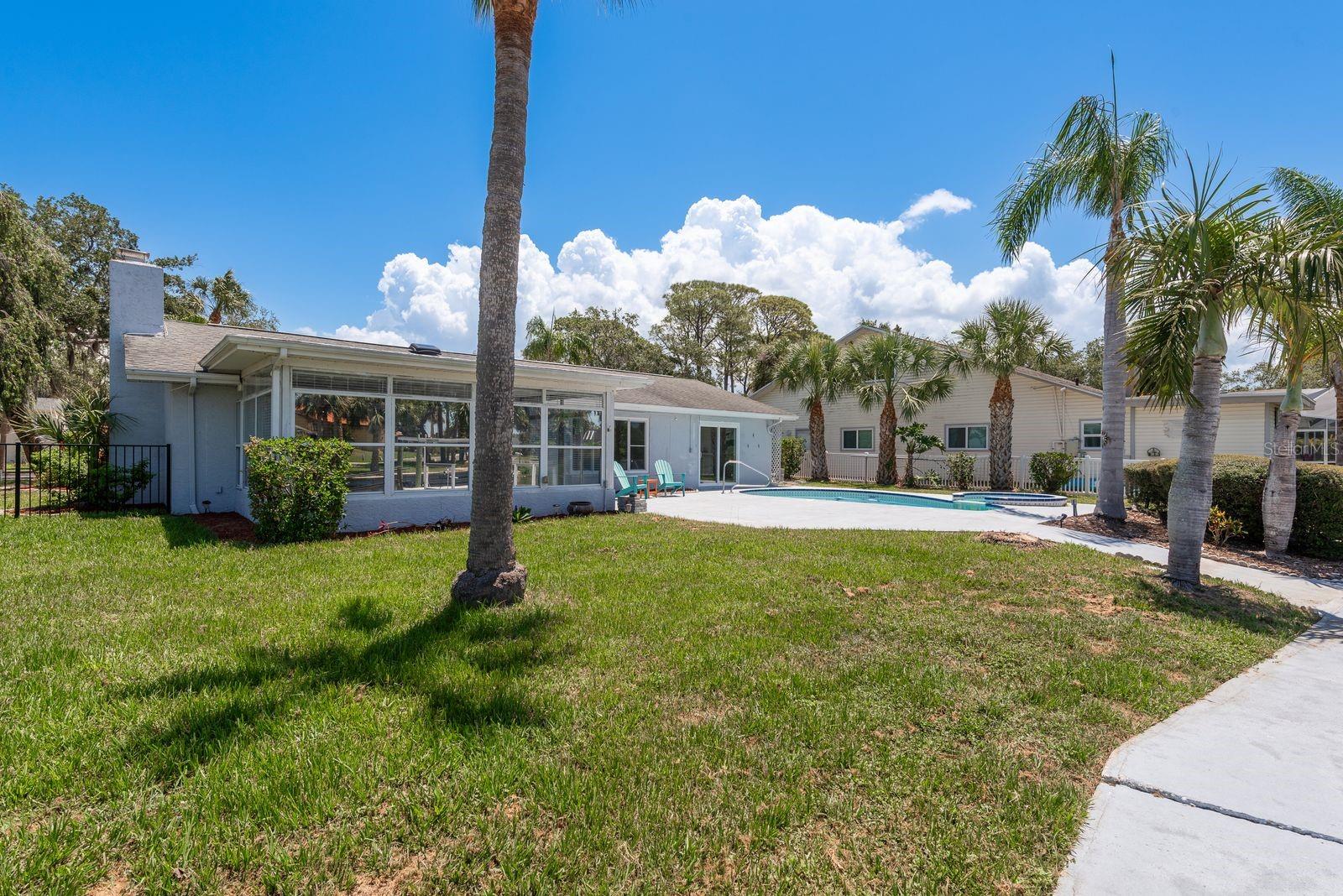 GULF HARBORS WOODLAN - Residential Lease