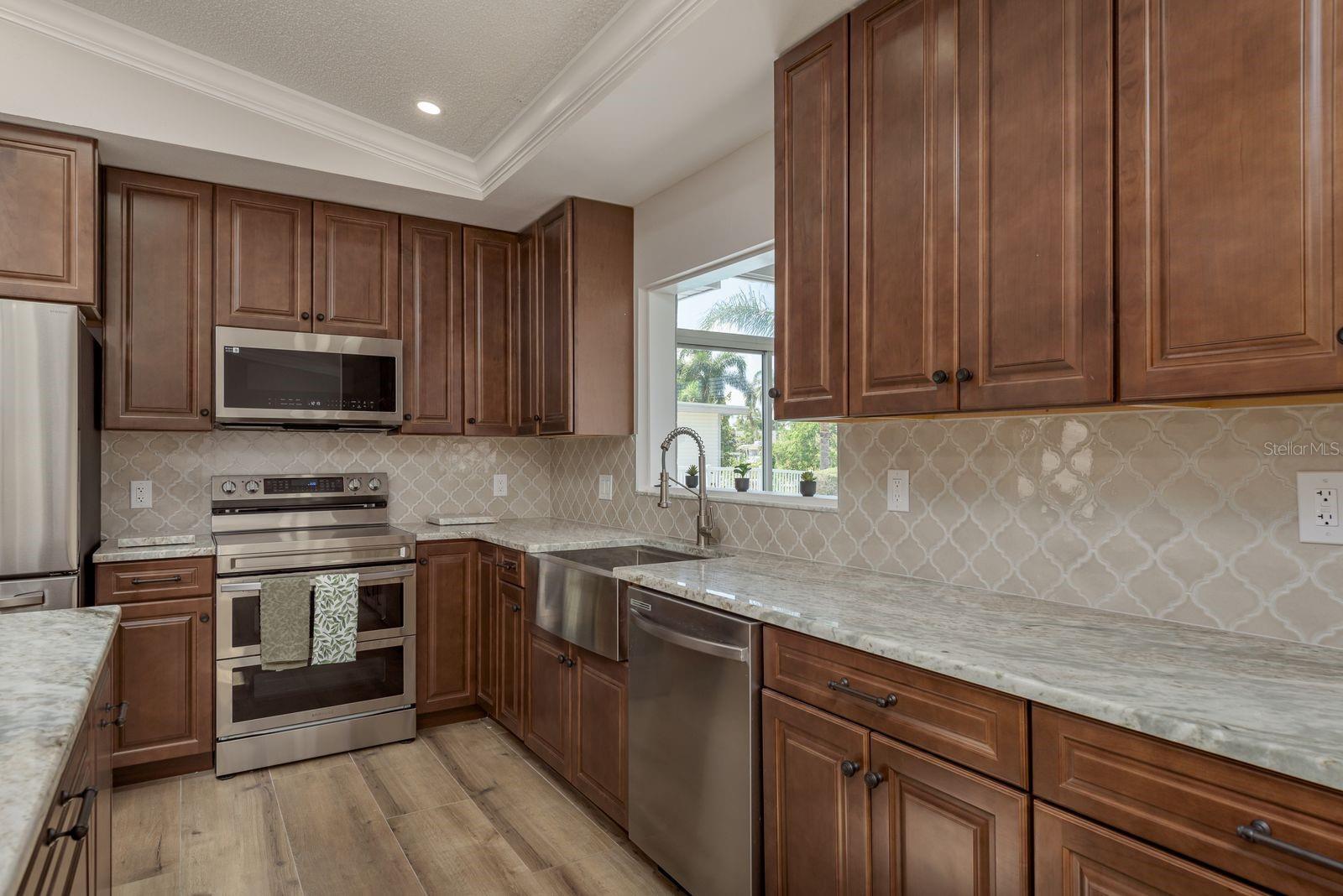 GULF HARBORS WOODLAN - Residential Lease