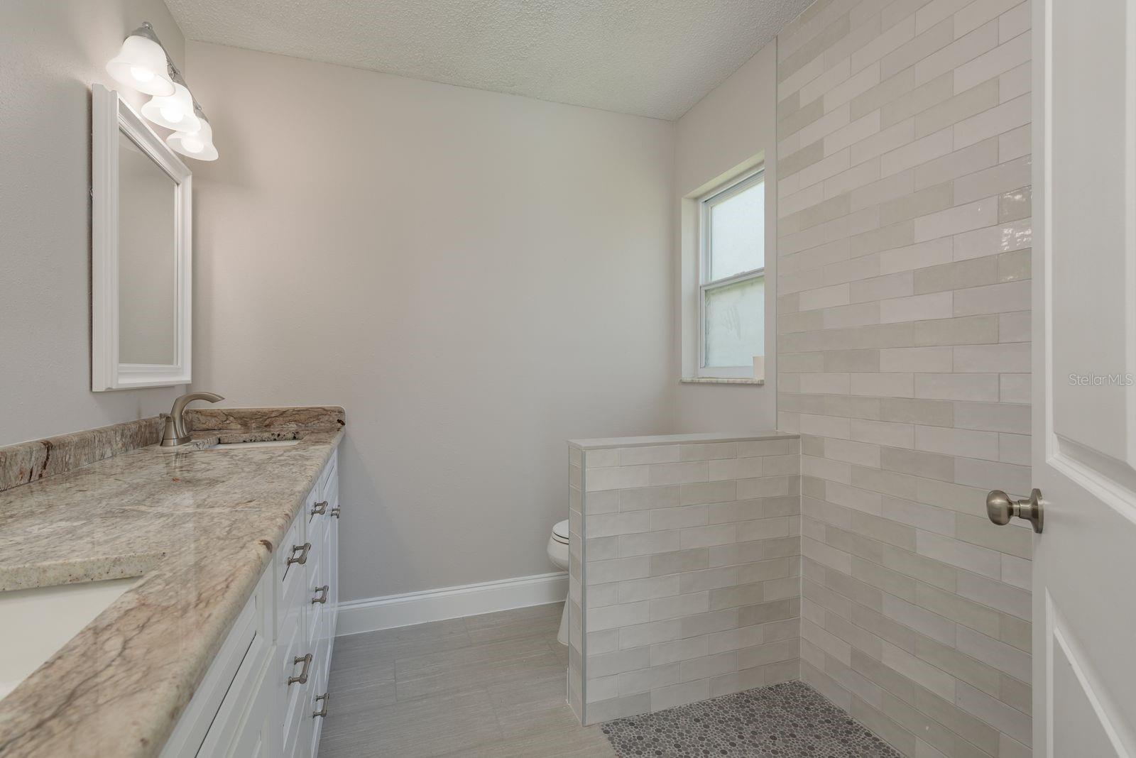 GULF HARBORS WOODLAN - Residential Lease