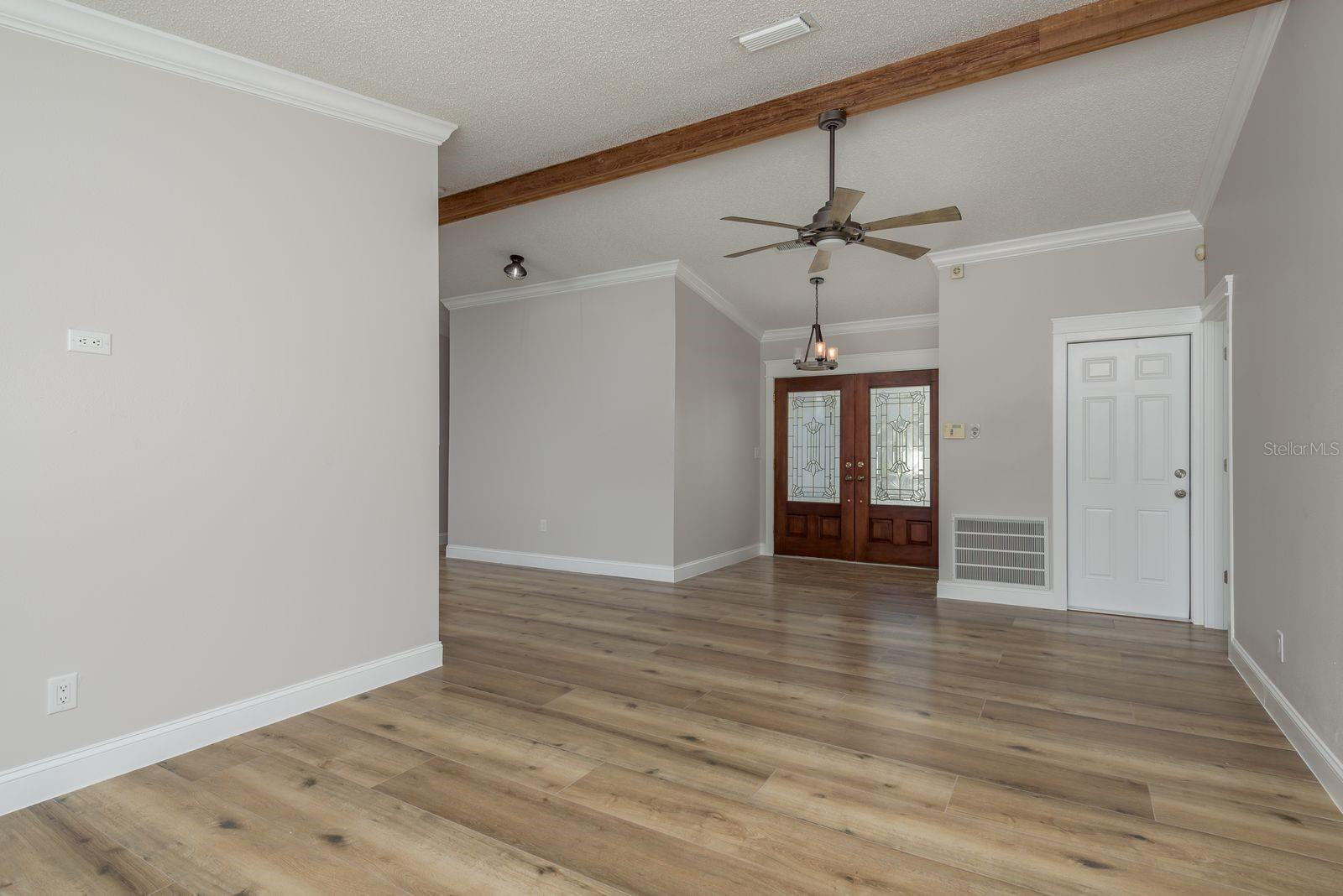 GULF HARBORS WOODLAN - Residential Lease