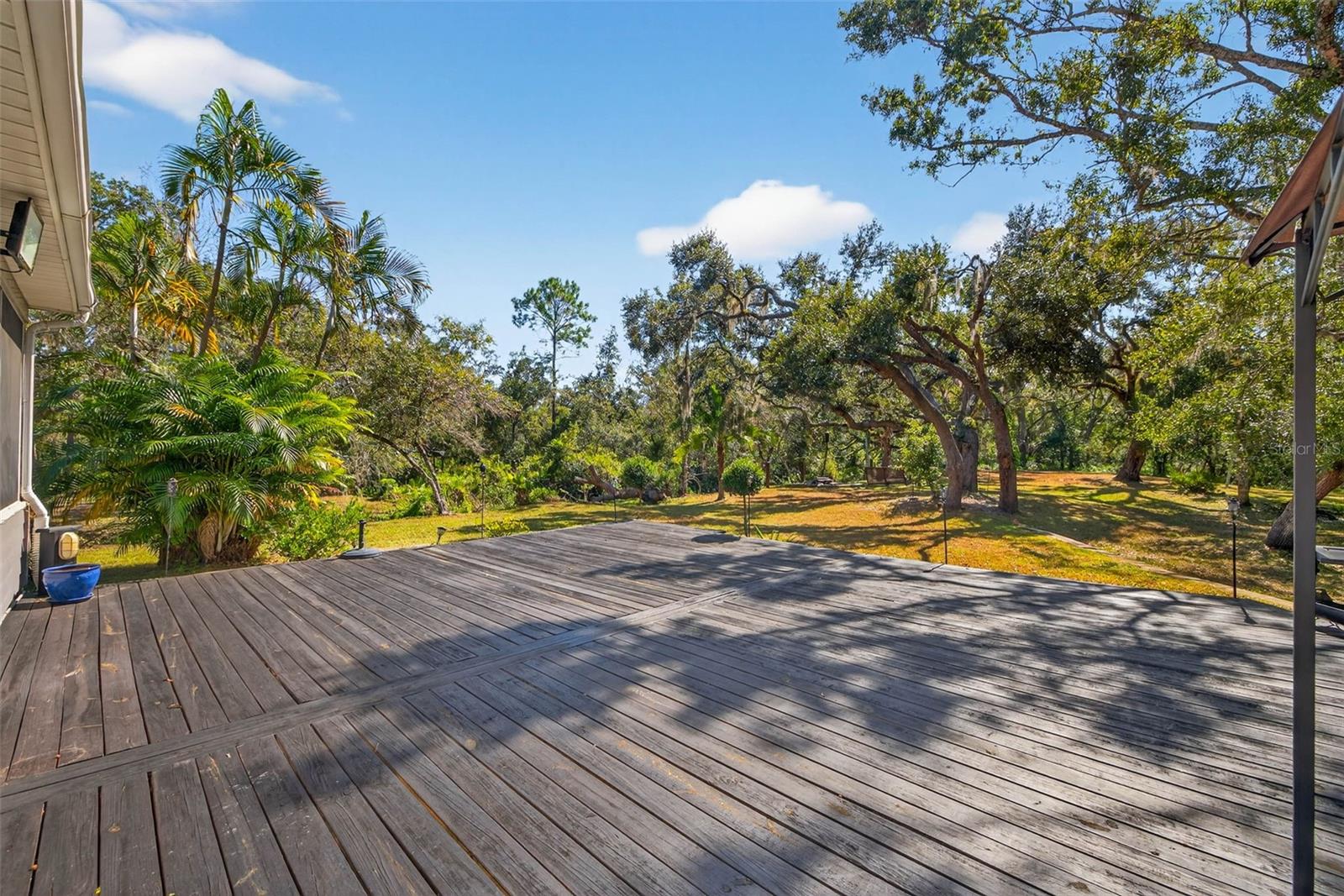 COUNTRY BROOKE ESTATES - Residential