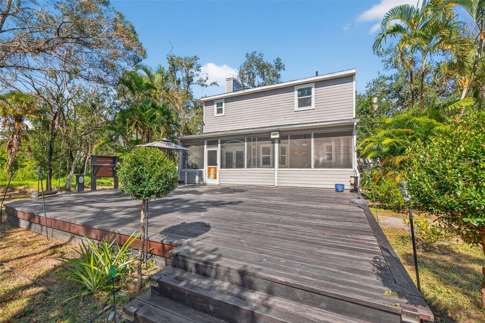 COUNTRY BROOKE ESTATES - Residential