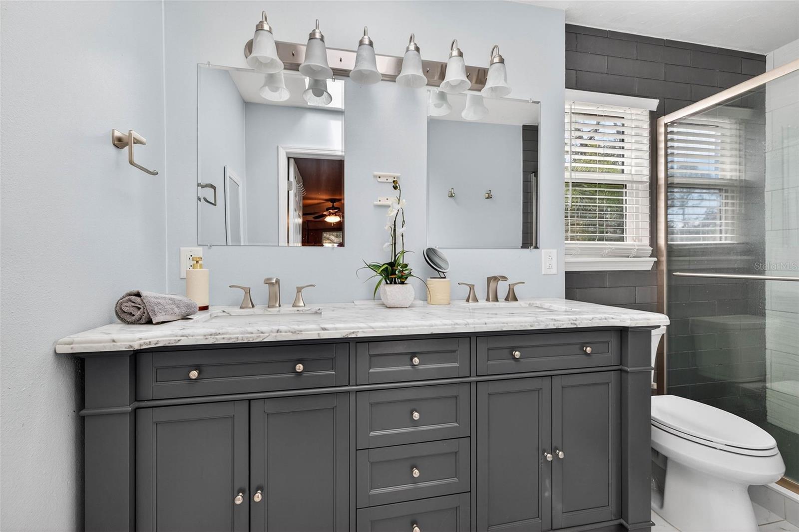 COUNTRY BROOKE ESTATES - Residential