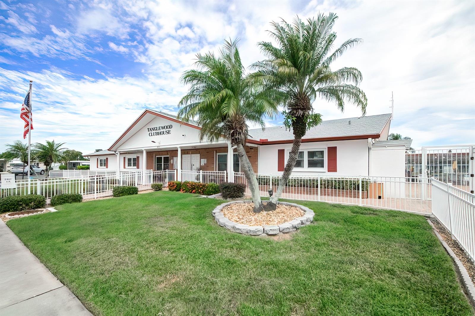 TANGLEWOOD MOBILE - Residential