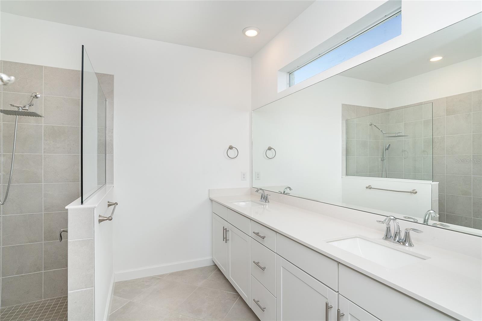 COCO BAY - Residential