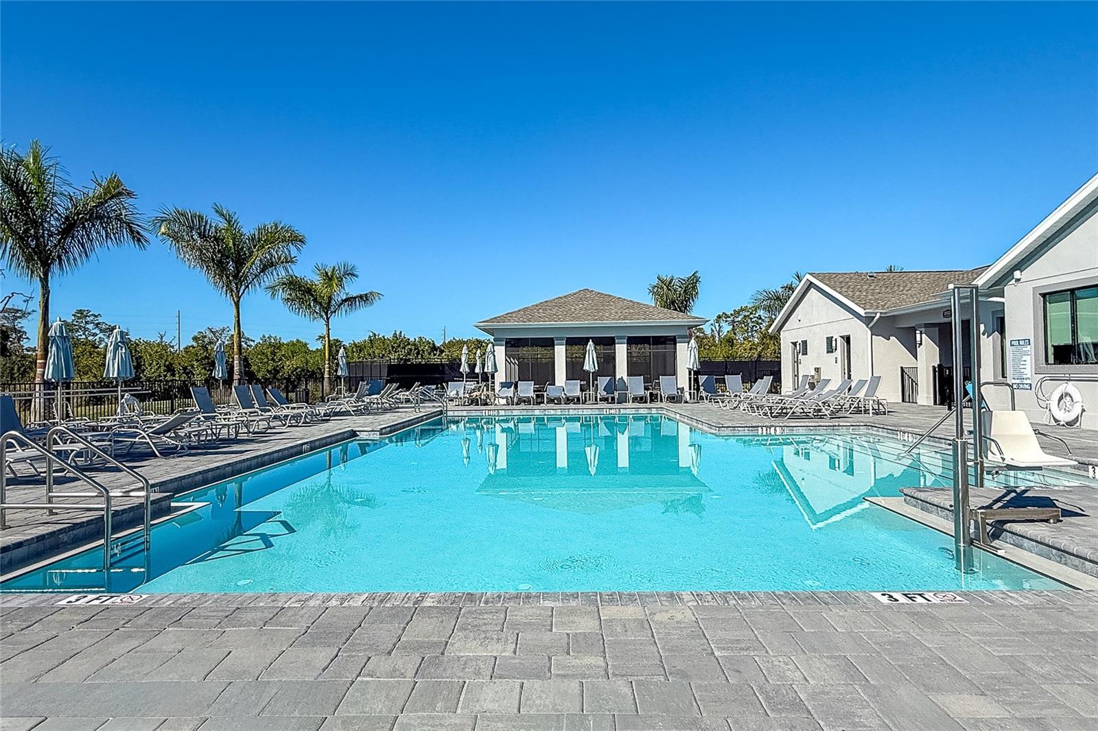 COCO BAY - Residential