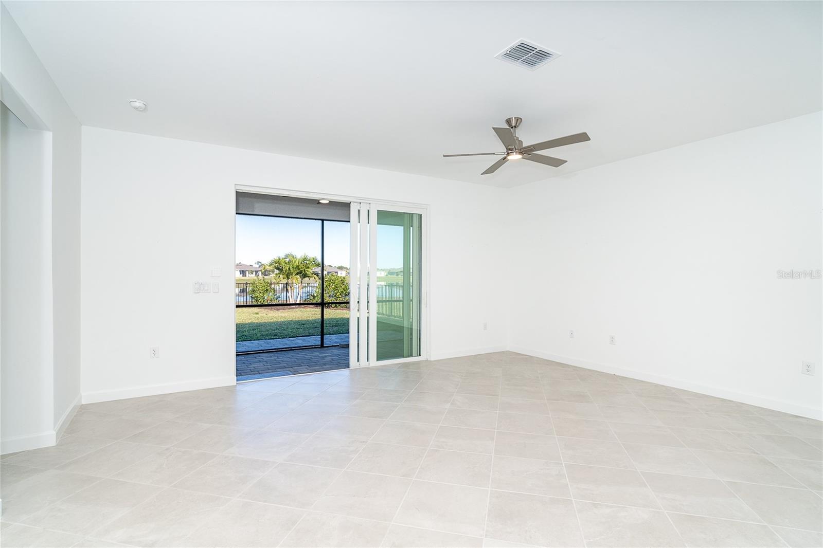 COCO BAY - Residential