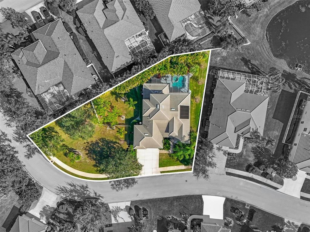 Photo of 6470 Indigo Bunting Place, Lakewood Ranch, FL 34202 (MLS # A4676023)