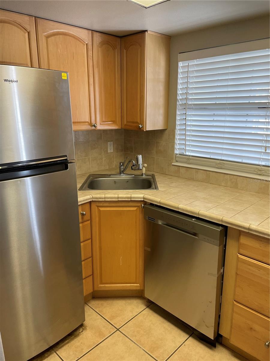 GOLFSIDE VILLAS CONDO - Residential Lease