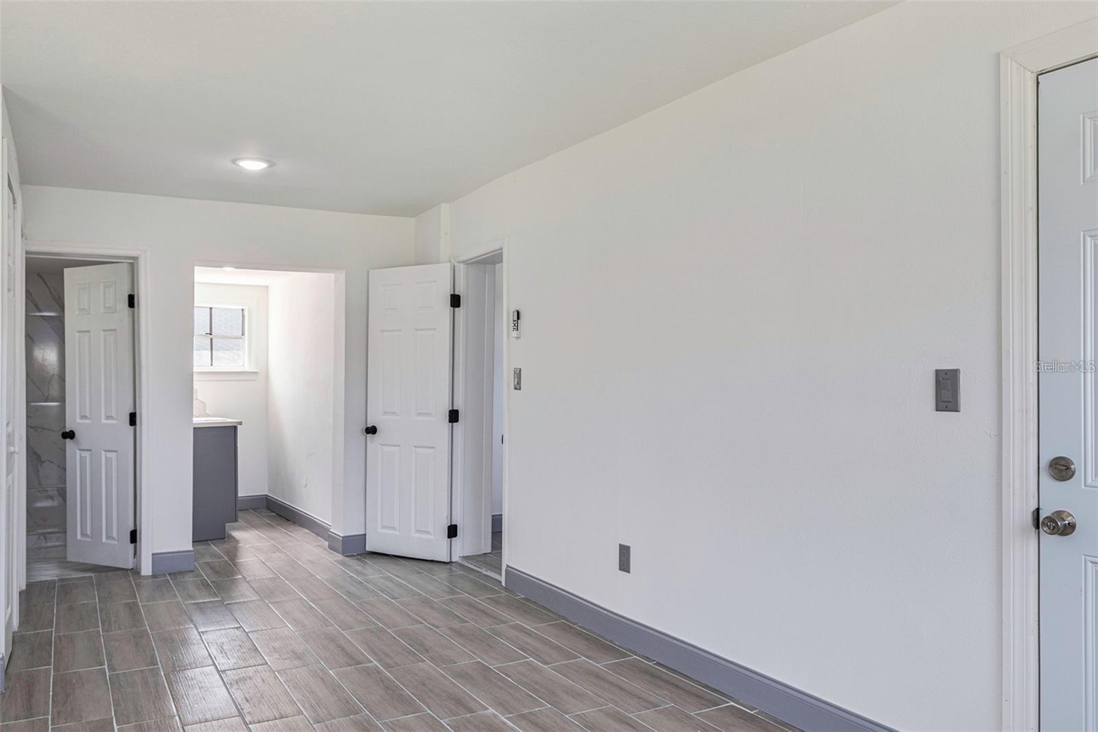 FLOMERFELTS SUB - Residential