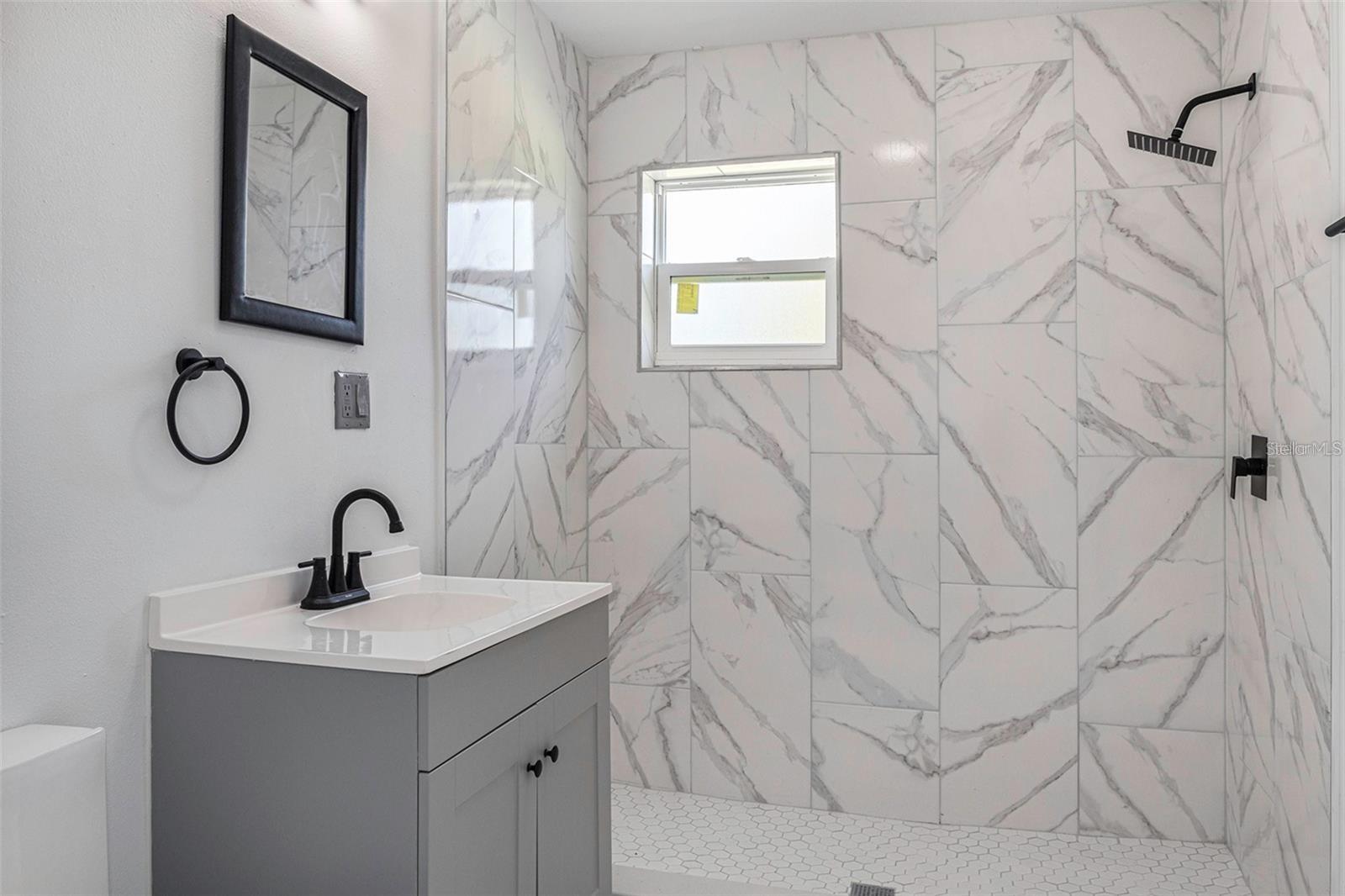 FLOMERFELTS SUB - Residential