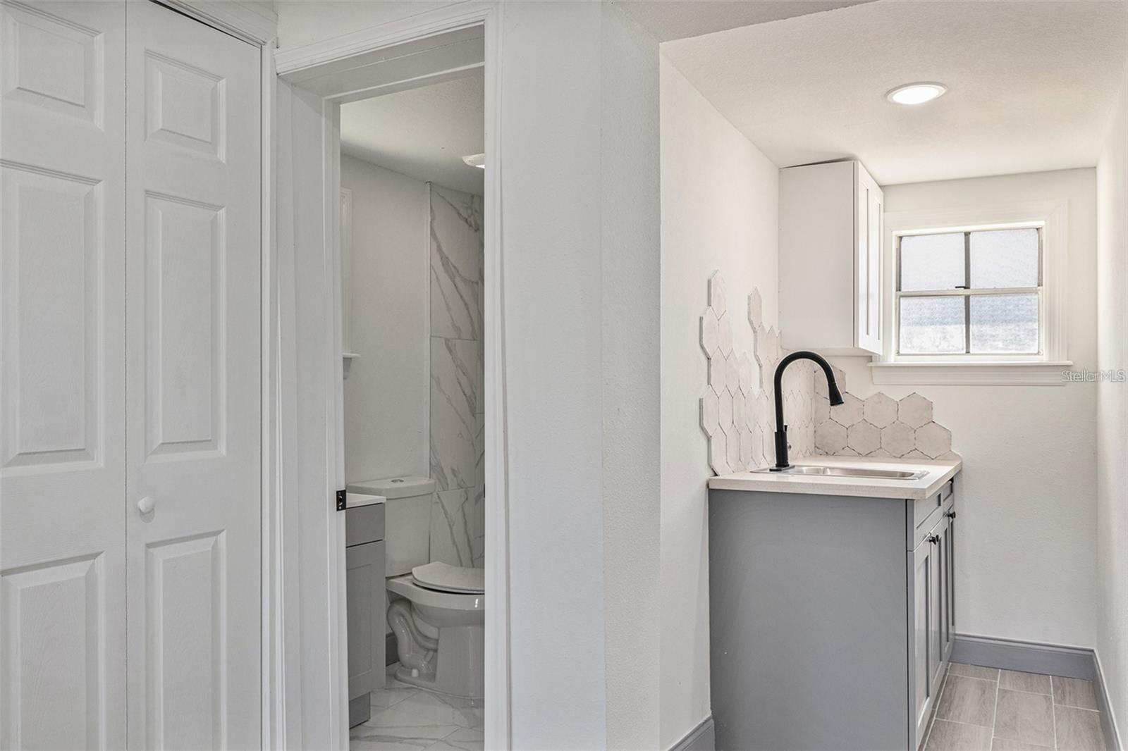 FLOMERFELTS SUB - Residential