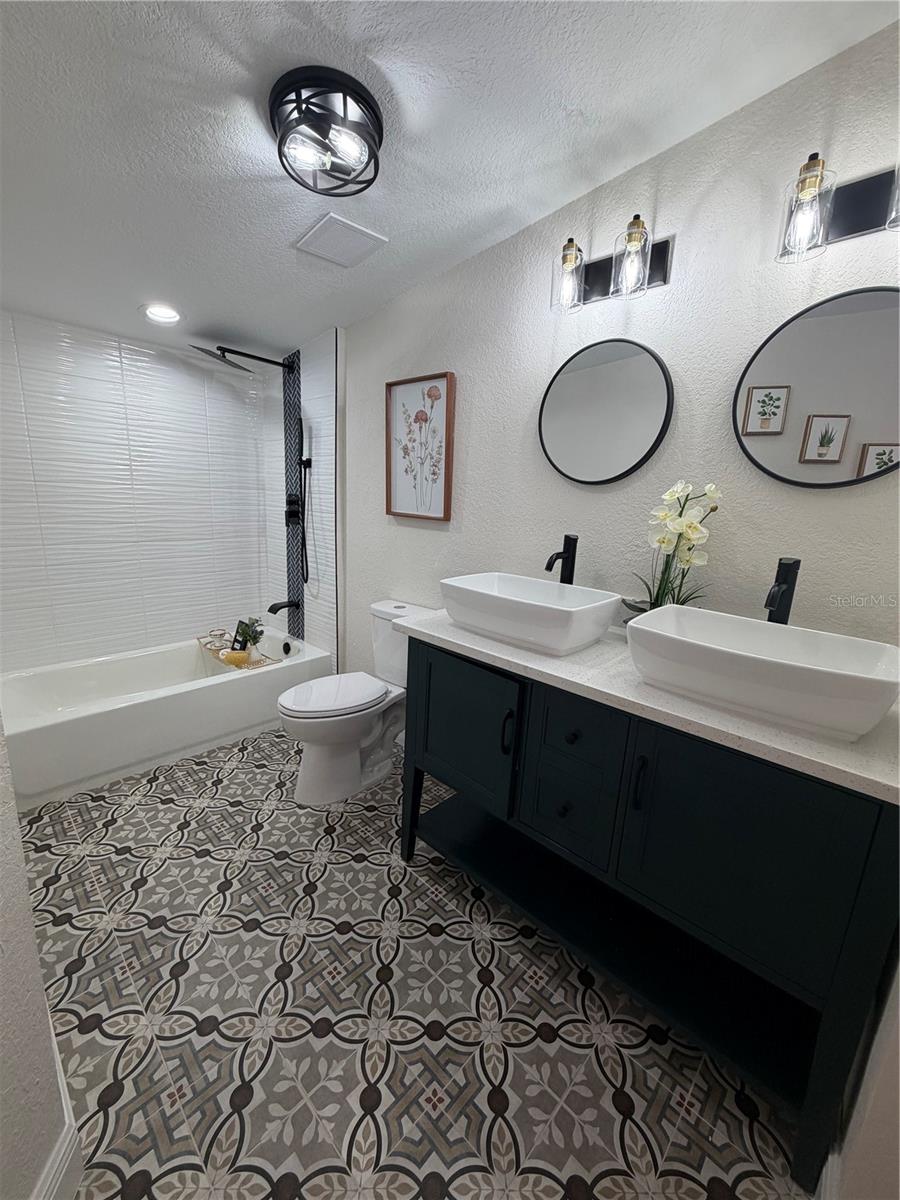 THRASHERS SUB - Residential