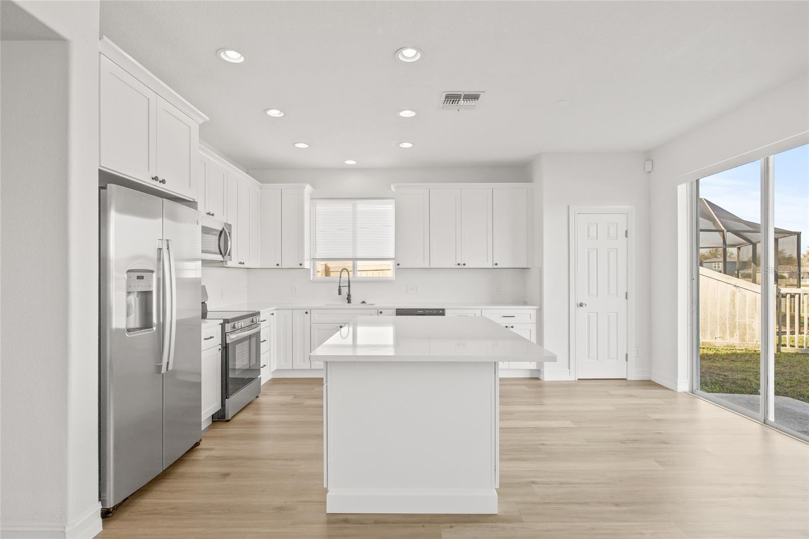 BALLANTRAE VILLAGES 3A & 3B - Residential Lease